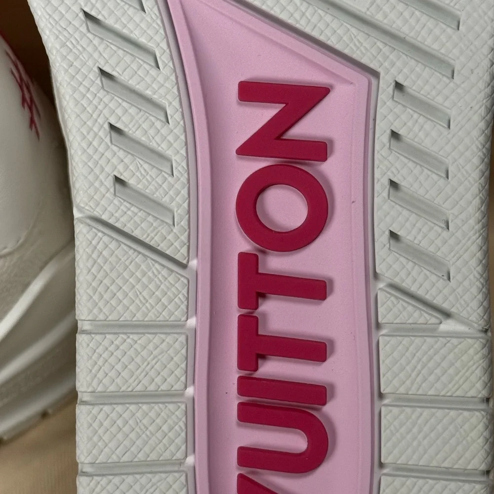 LV x Murakami Sneakers - US Size 6 (36 IT) - Limited Edition from 2025 - Picture 4 of 14